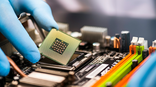 Failure Analysis of Metallic Materials